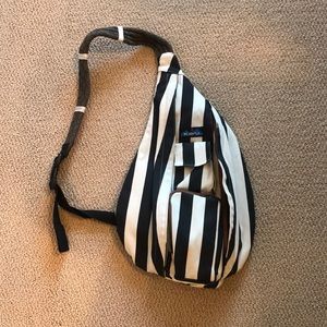 Black and White Kavu Rope Bag